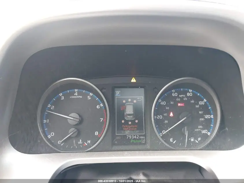 2017 TOYOTA RAV4 XLE