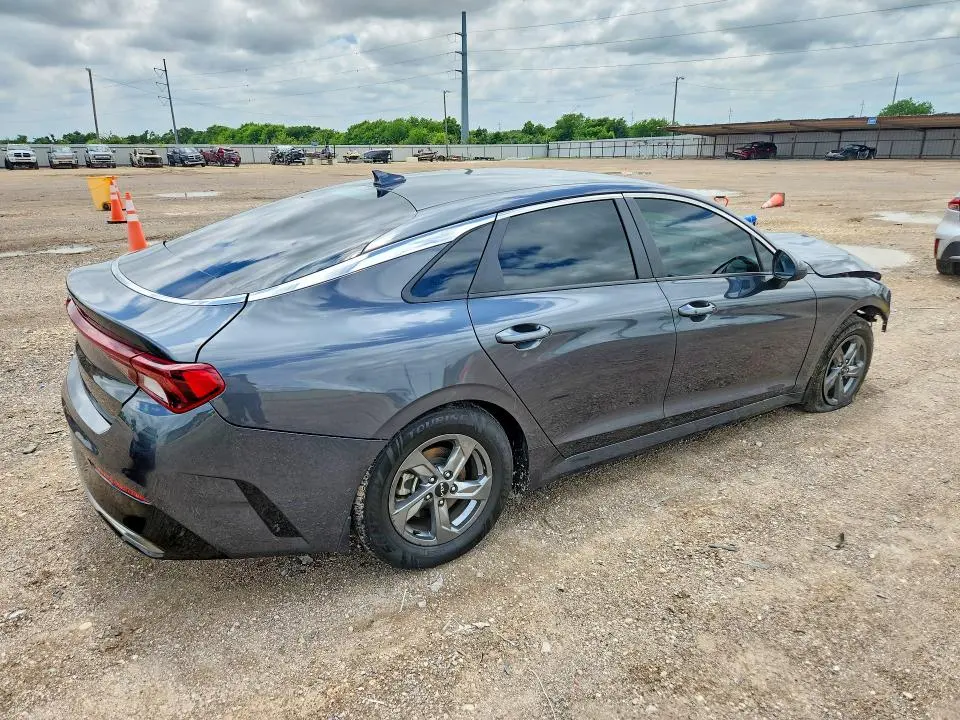 2023 KIA K5 LXS  