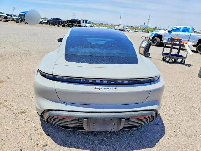 2022 PORSCHE TAYCAN 4S  