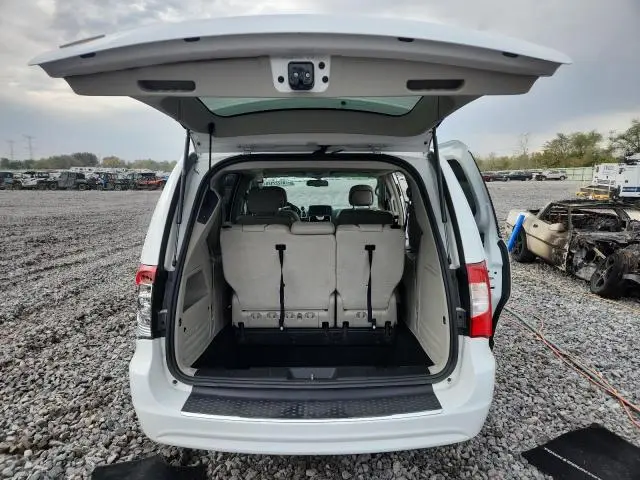 2016 CHRYSLER TOWN & COUNTRY TOURING  