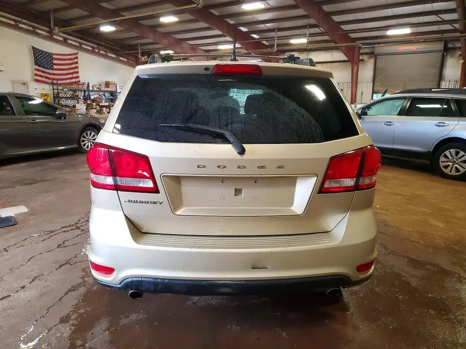 2011 DODGE JOURNEY MAINSTREET  