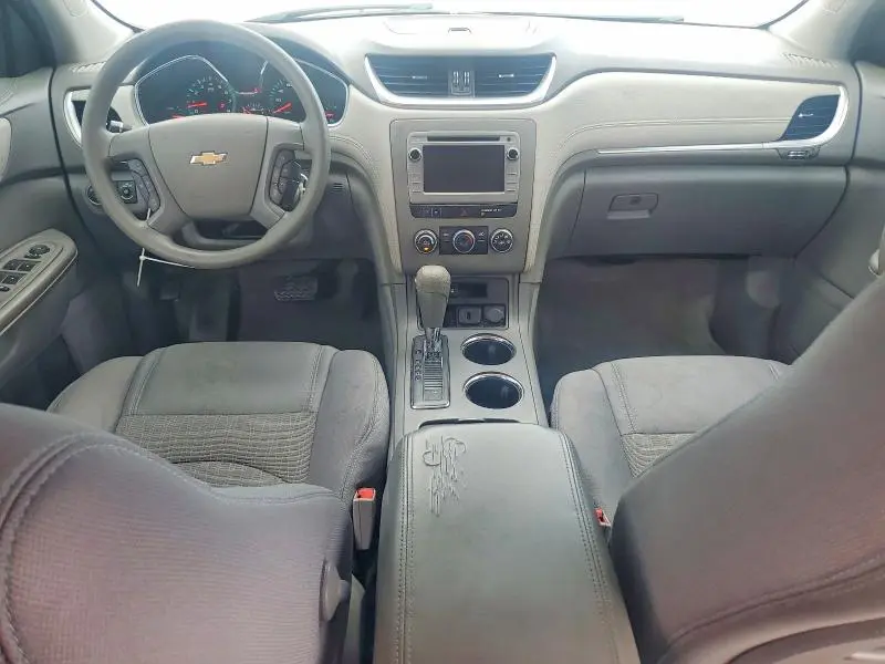 2015 CHEVROLET TRAVERSE LS  