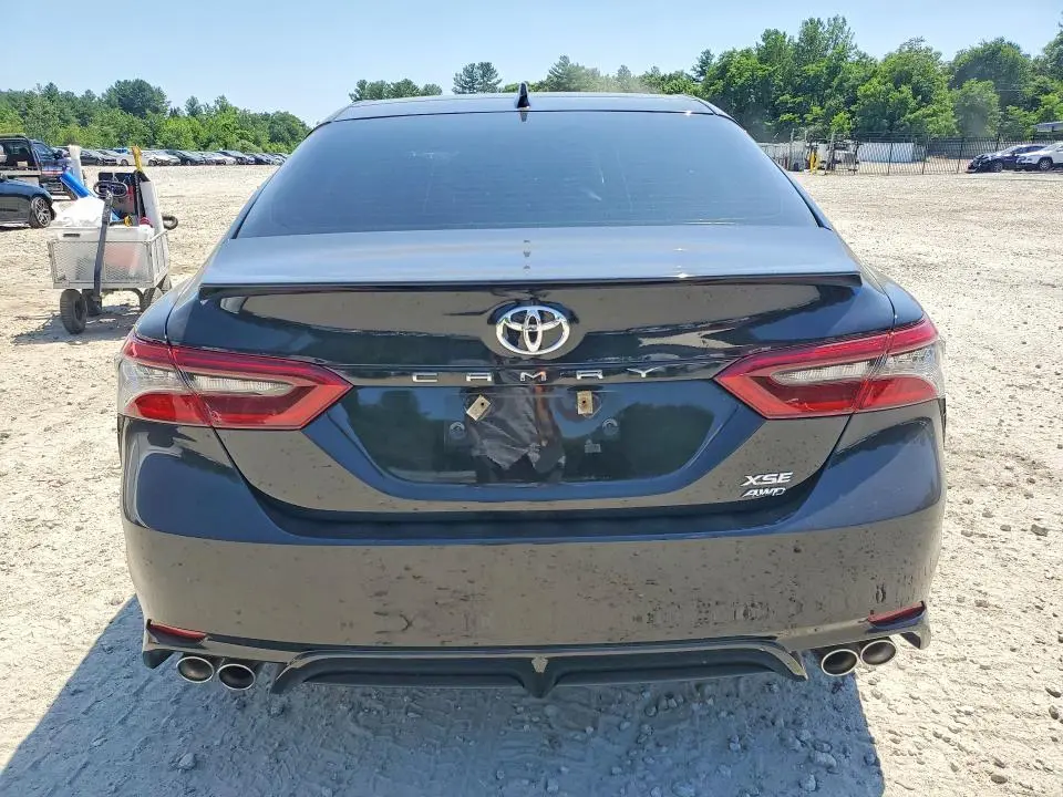 2022 TOYOTA CAMRY XSE  
