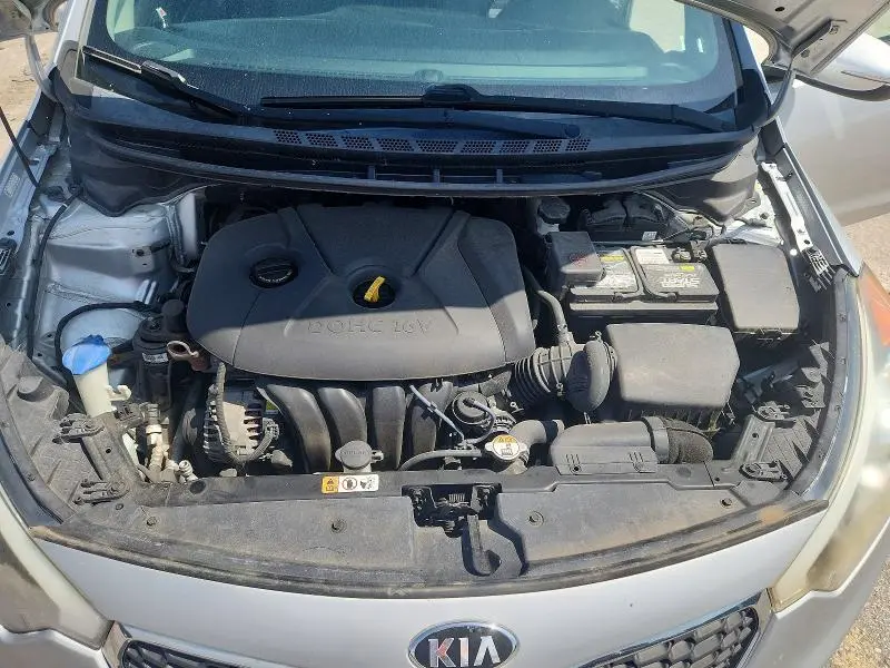 2016 KIA FORTE LX  