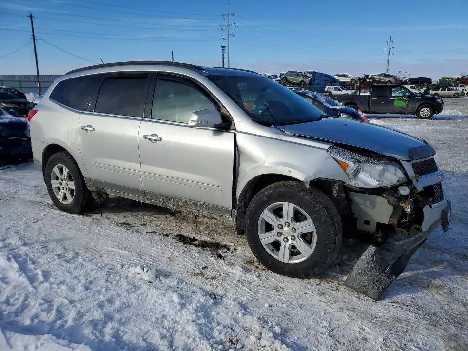 2011 CHEVROLET TRAVERSE LT  