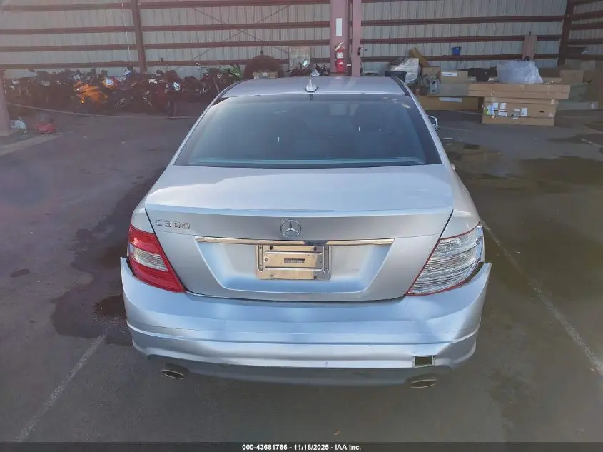 2010 MERCEDES-BENZ C 300 LUXURY/SPORT