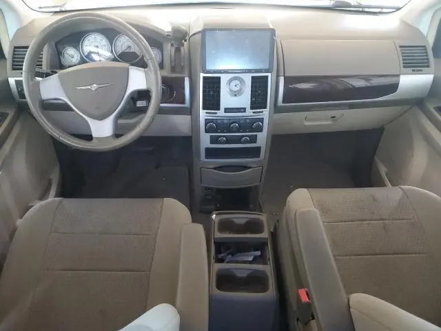 2010 CHRYSLER TOWN & COUNTRY TOURING  