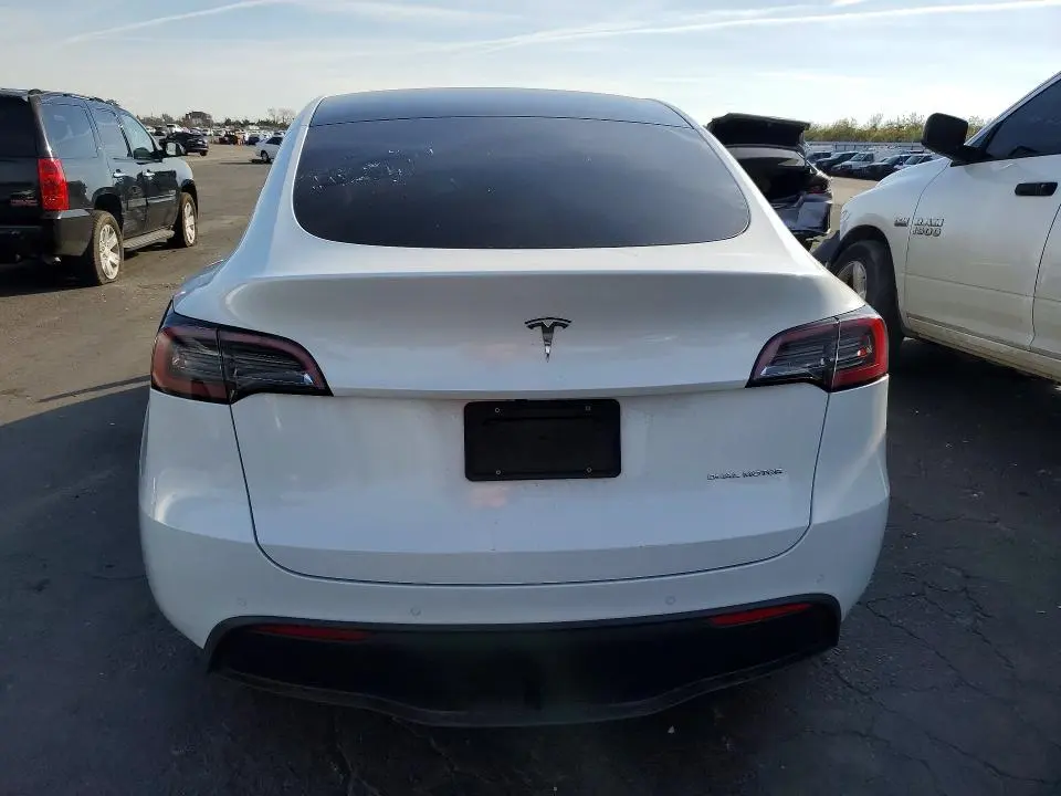 2022 TESLA MODEL Y   