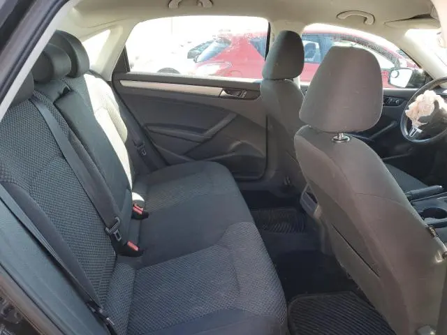 2013 VOLKSWAGEN PASSAT S  