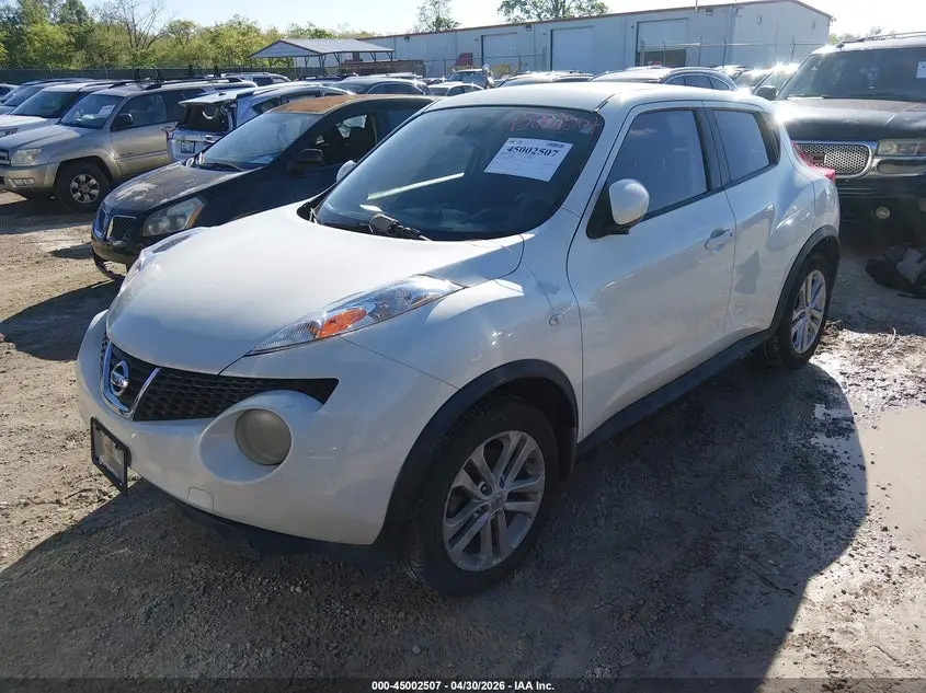 2011 NISSAN JUKE S