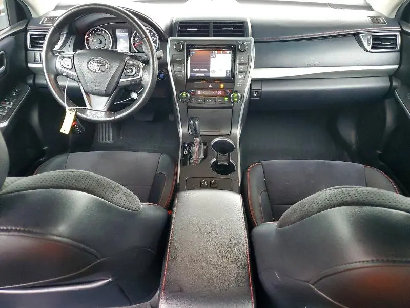 2015 TOYOTA CAMRY XSE  
