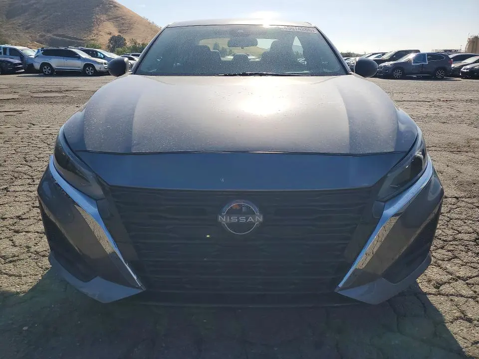 2024 NISSAN ALTIMA S  