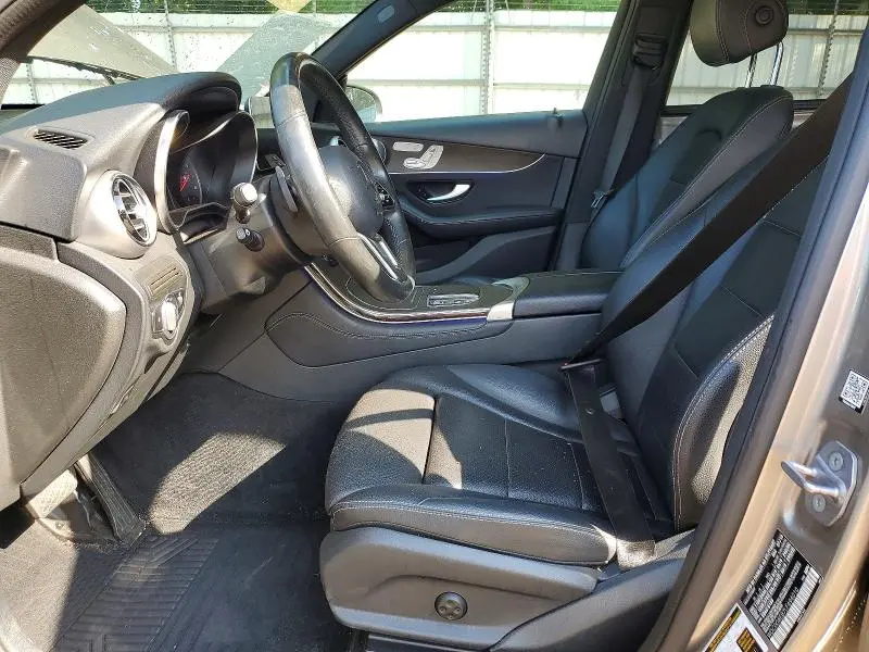 2020 MERCEDES-BENZ GLC 300 4MATIC  
