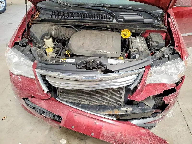 2015 CHRYSLER TOWN & COUNTRY TOURING  