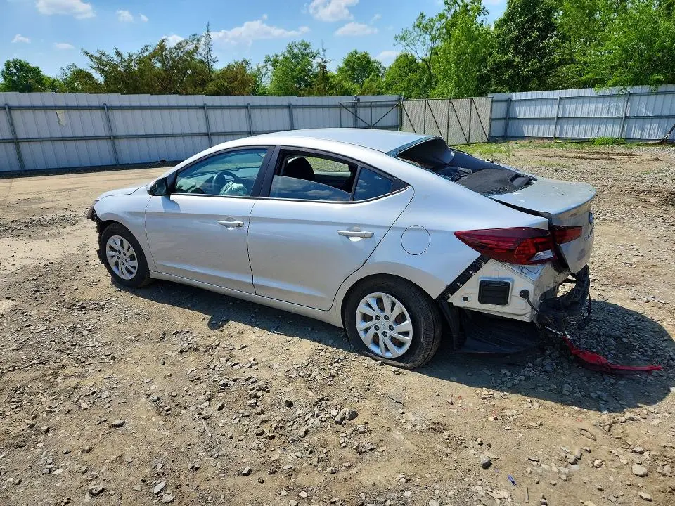 2019 HYUNDAI ELANTRA SE  