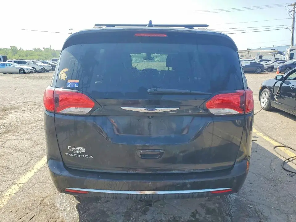 2019 CHRYSLER PACIFICA TOURING L PLUS  