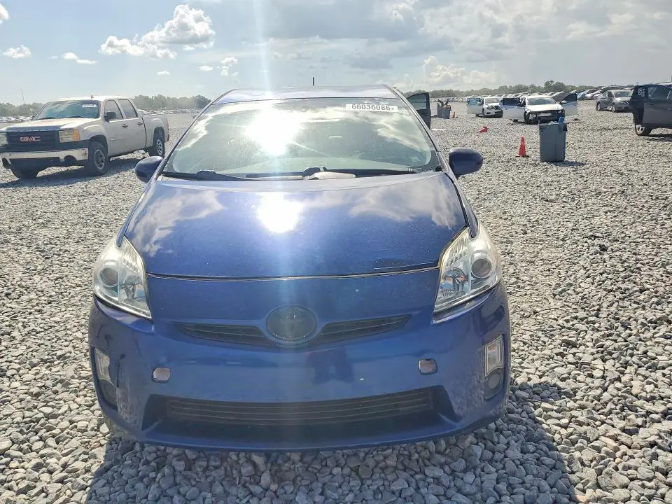 2011 TOYOTA PRIUS TWO  
