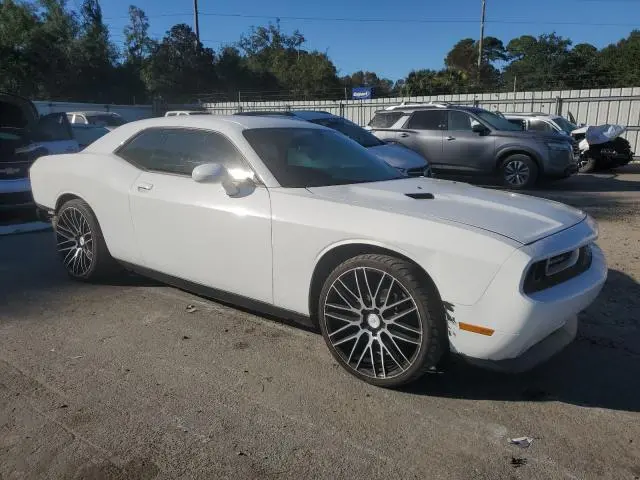 2014 DODGE CHALLENGER SXT  