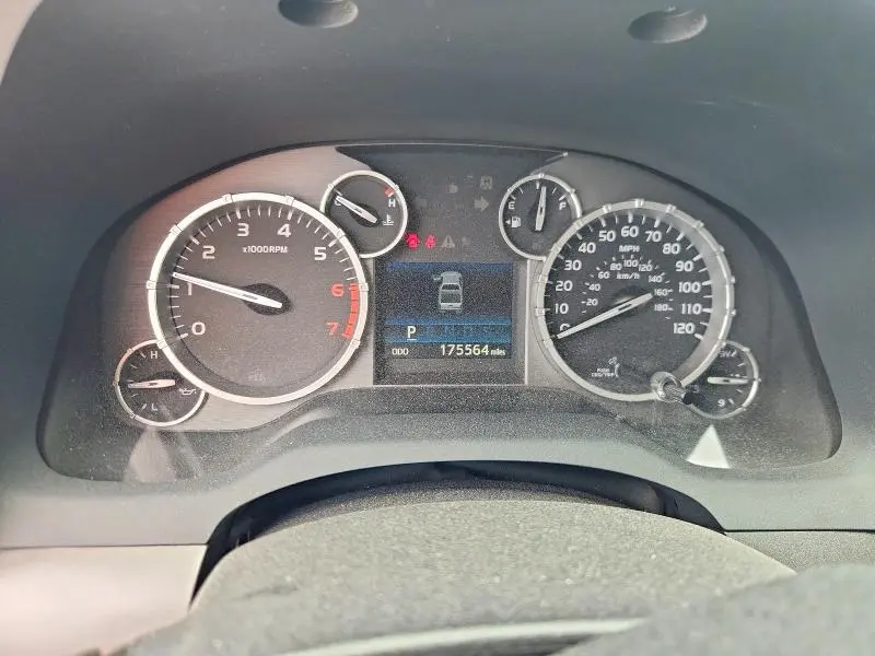 2014 TOYOTA TUNDRA CREWMAX SR5  