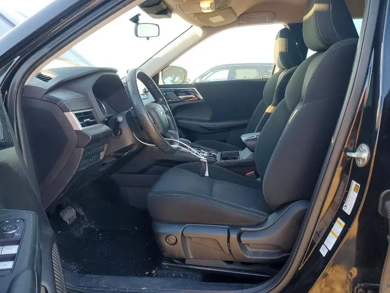 2022 MITSUBISHI OUTLANDER ES  