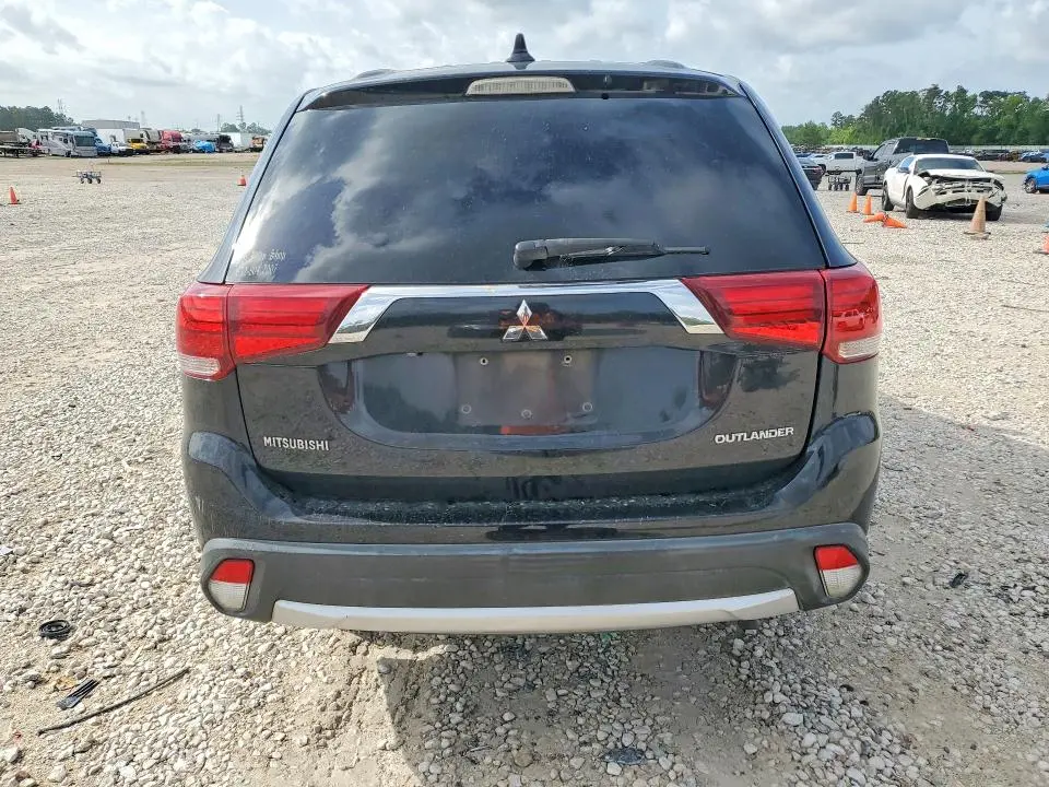 2017 MITSUBISHI OUTLANDER ES  