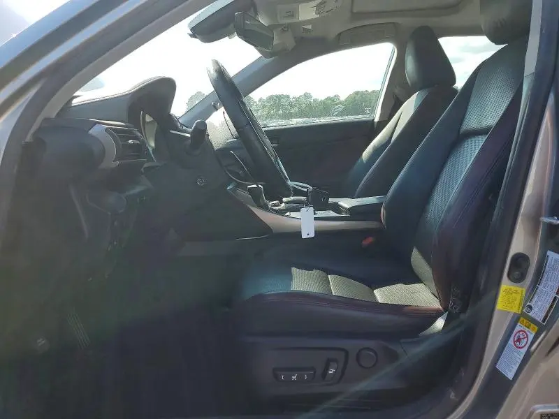 2017 LEXUS IS 200T  