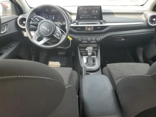 2024 KIA FORTE LX  
