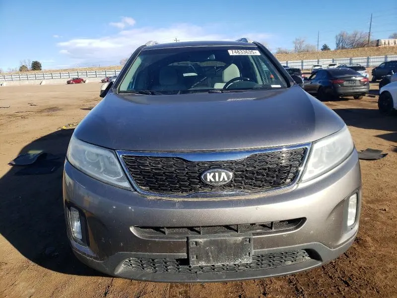 2014 KIA SORENTO LX  