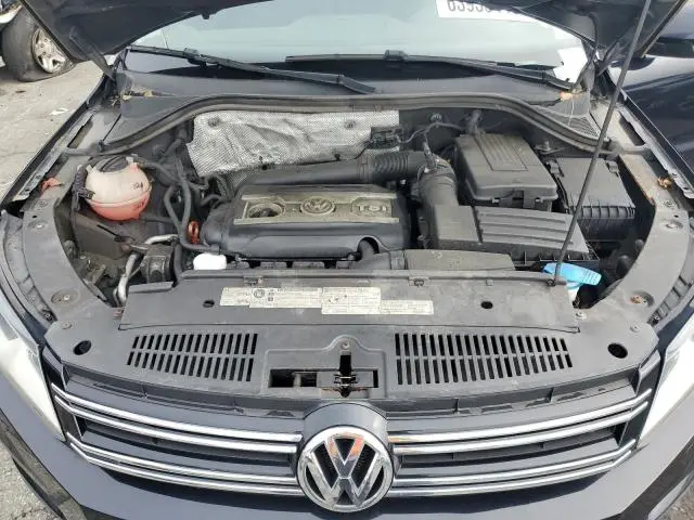 2012 VOLKSWAGEN TIGUAN S  