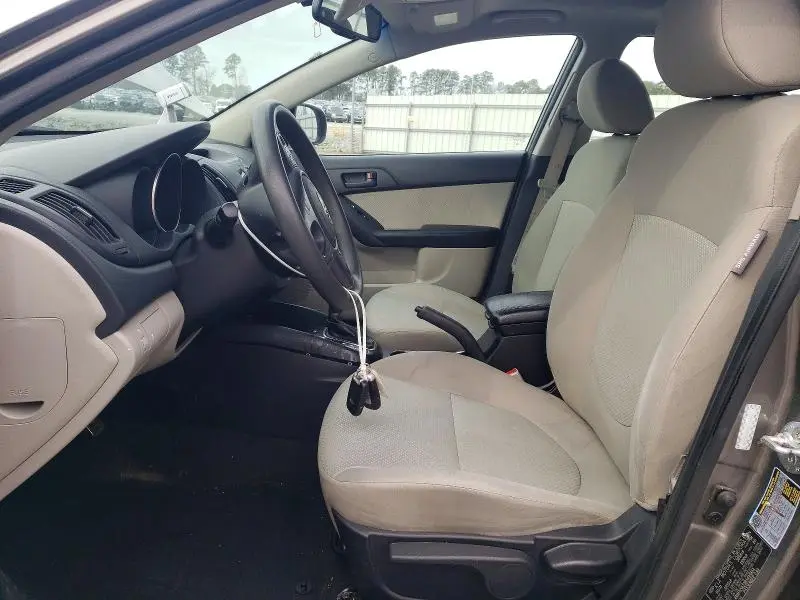 2011 KIA FORTE EX  