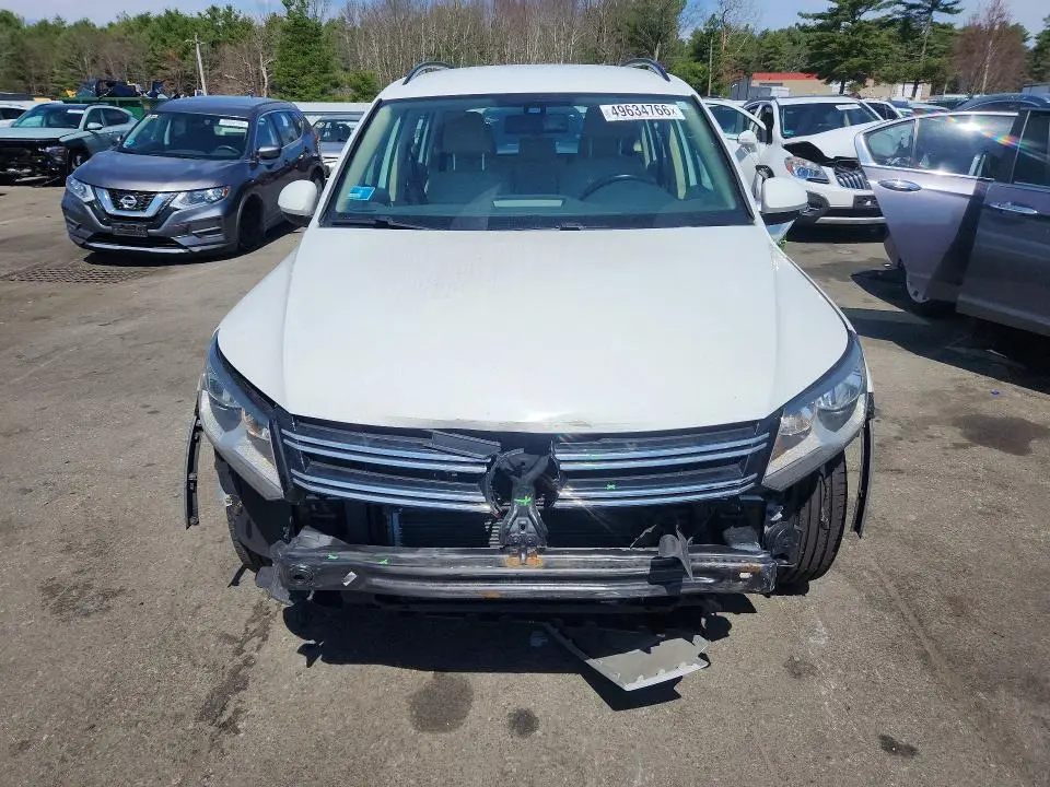 2016 VOLKSWAGEN TIGUAN S  
