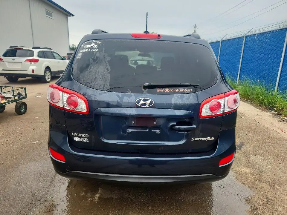 2010 HYUNDAI SANTA FE GLS  