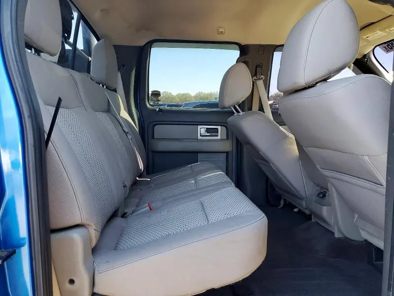 2010 FORD F150 SUPERCREW  