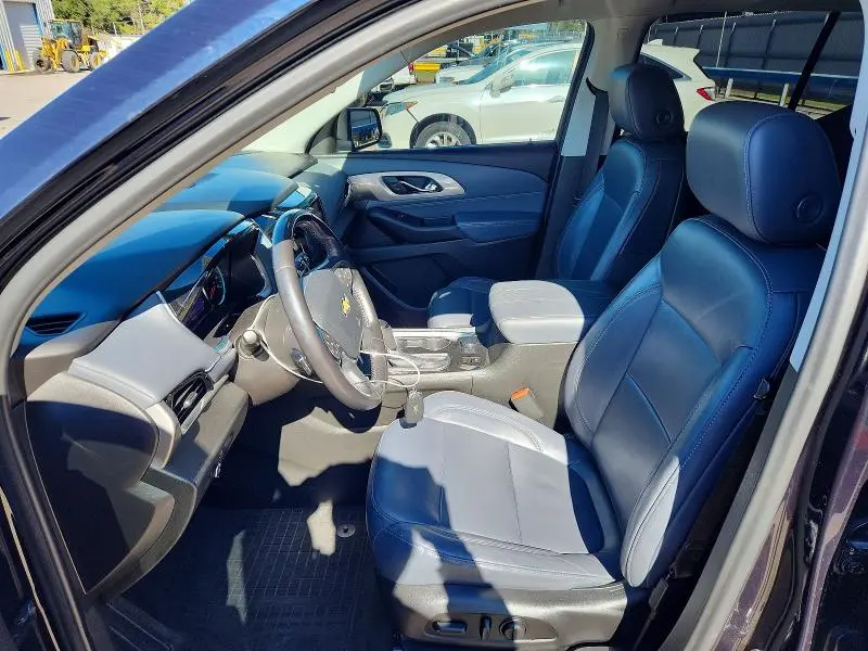 2020 CHEVROLET TRAVERSE LT  