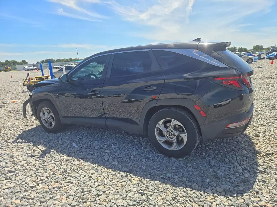 2023 HYUNDAI TUCSON SE  