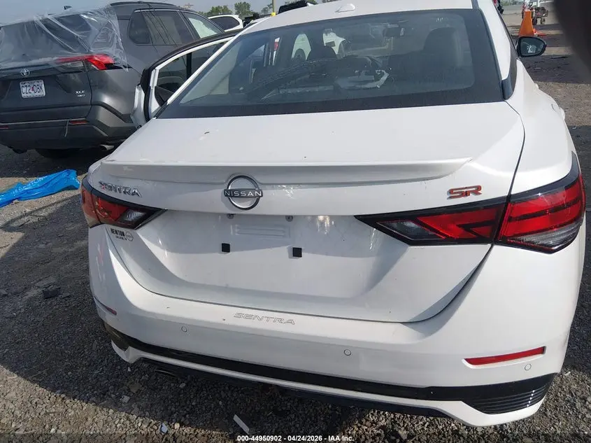 2025 NISSAN SENTRA SR