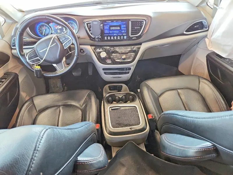 2017 CHRYSLER PACIFICA TOURING L PLUS  