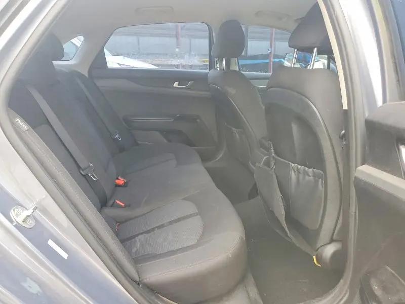 2021 KIA K5 LXS  