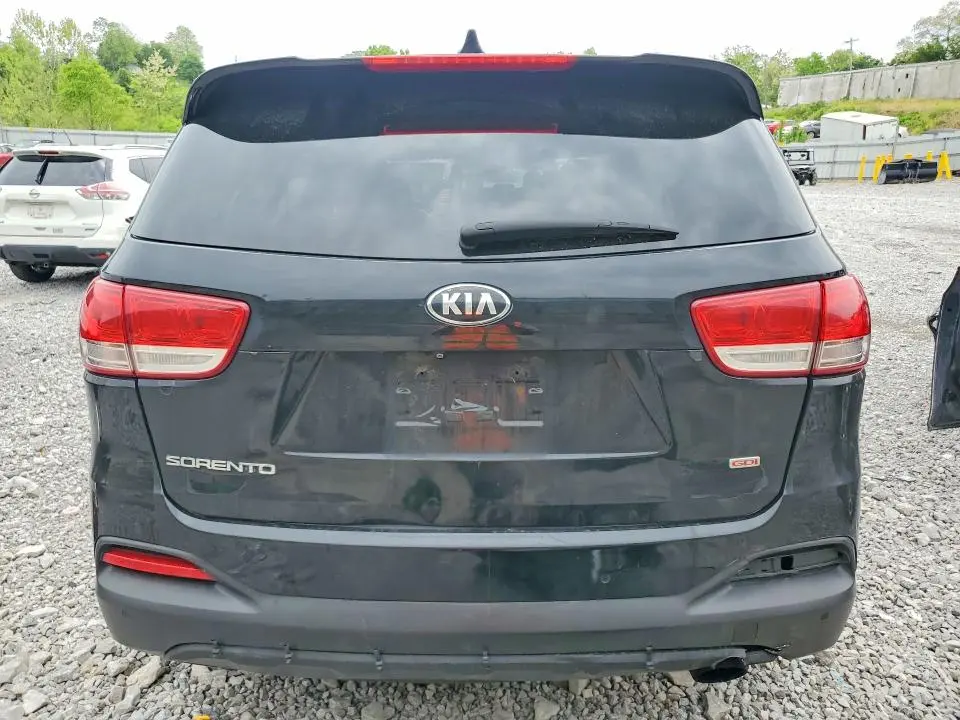 2016 KIA SORENTO LX  