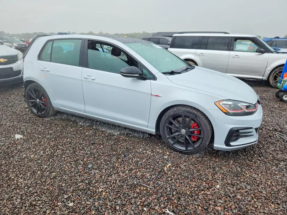 2021 VOLKSWAGEN GTI S  