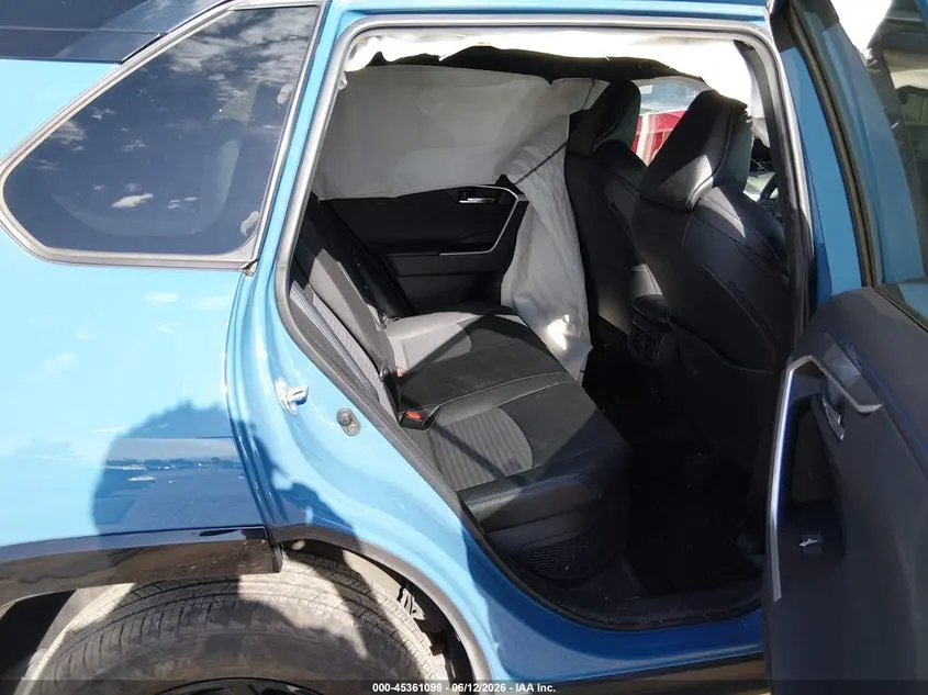 2022 TOYOTA RAV4 HYBRID XSE
