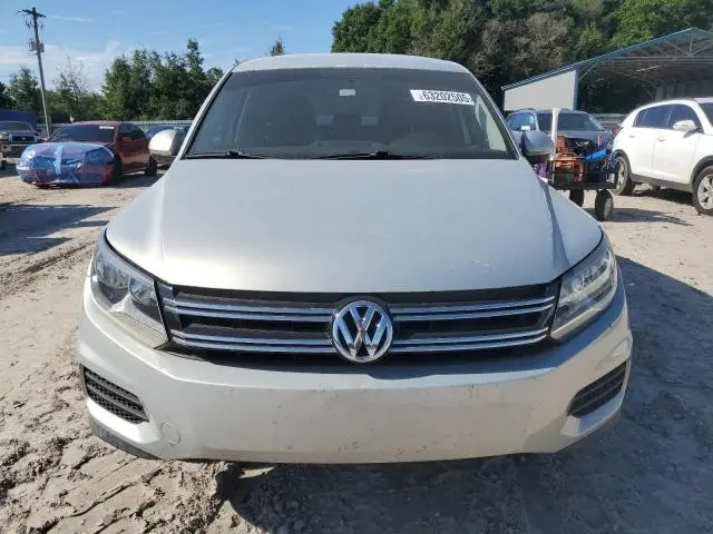 2013 VOLKSWAGEN TIGUAN S  