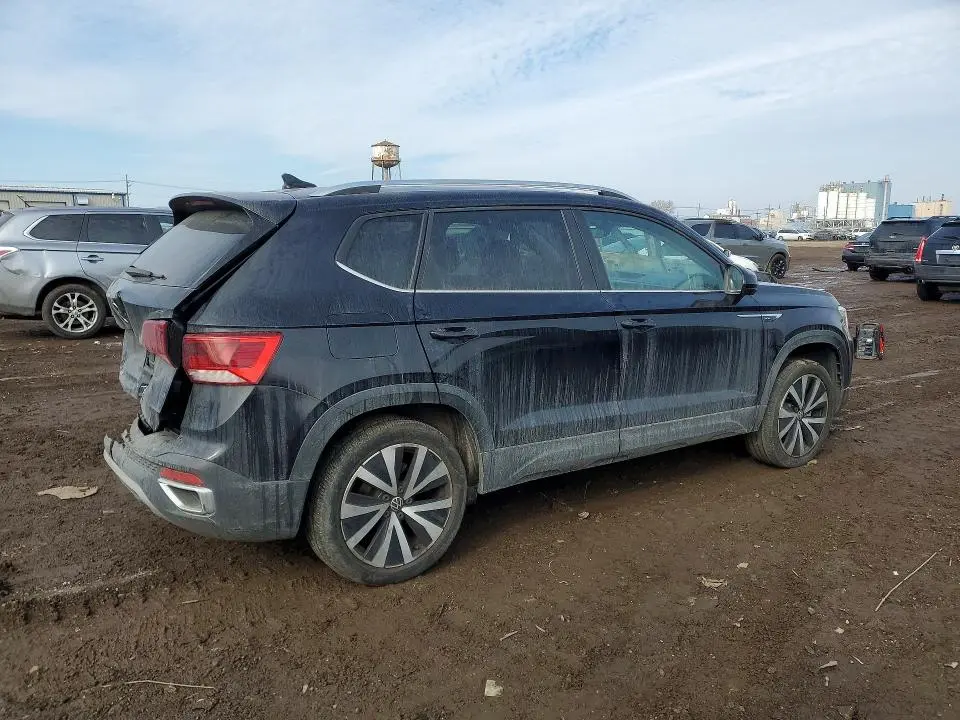 2024 VOLKSWAGEN TAOS SE  