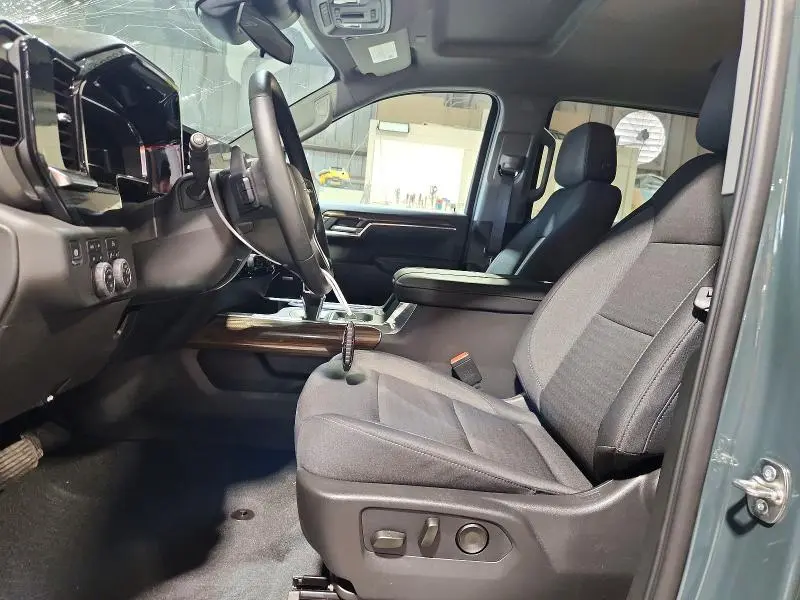 2025 CHEVROLET SILVERADO K1500 LT TRAIL BOSS  