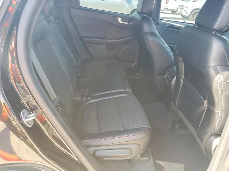 2023 FORD ESCAPE ST LINE  