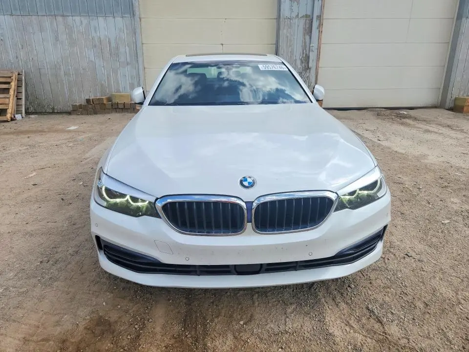 2020 BMW 530 XI  