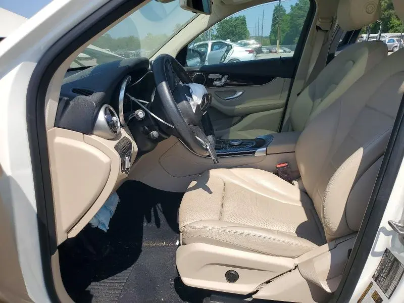 2019 MERCEDES-BENZ GLC 300 4MATIC  