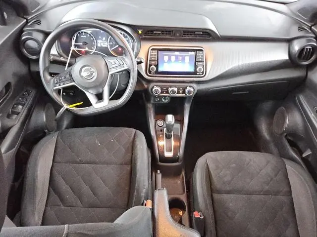 2020 NISSAN KICKS S  
