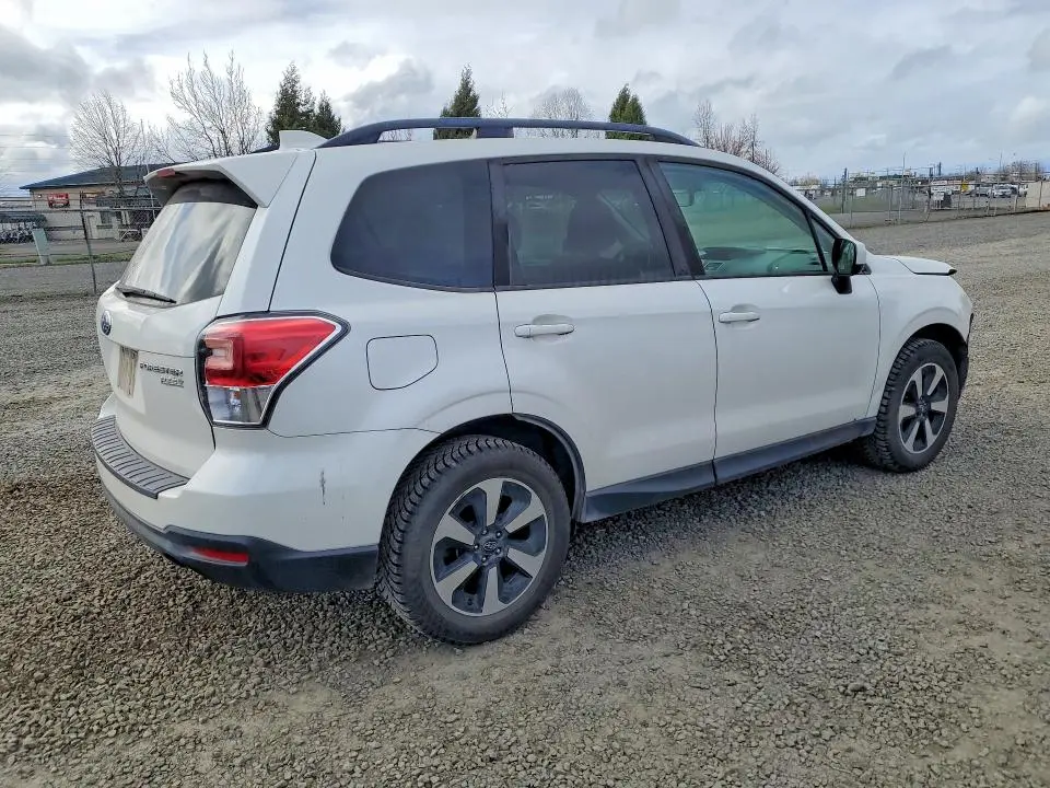 2017 SUBARU FORESTER 2.5I PREMIUM  