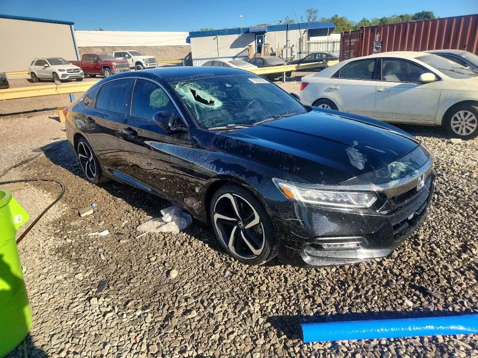 2019 HONDA ACCORD SPORT  